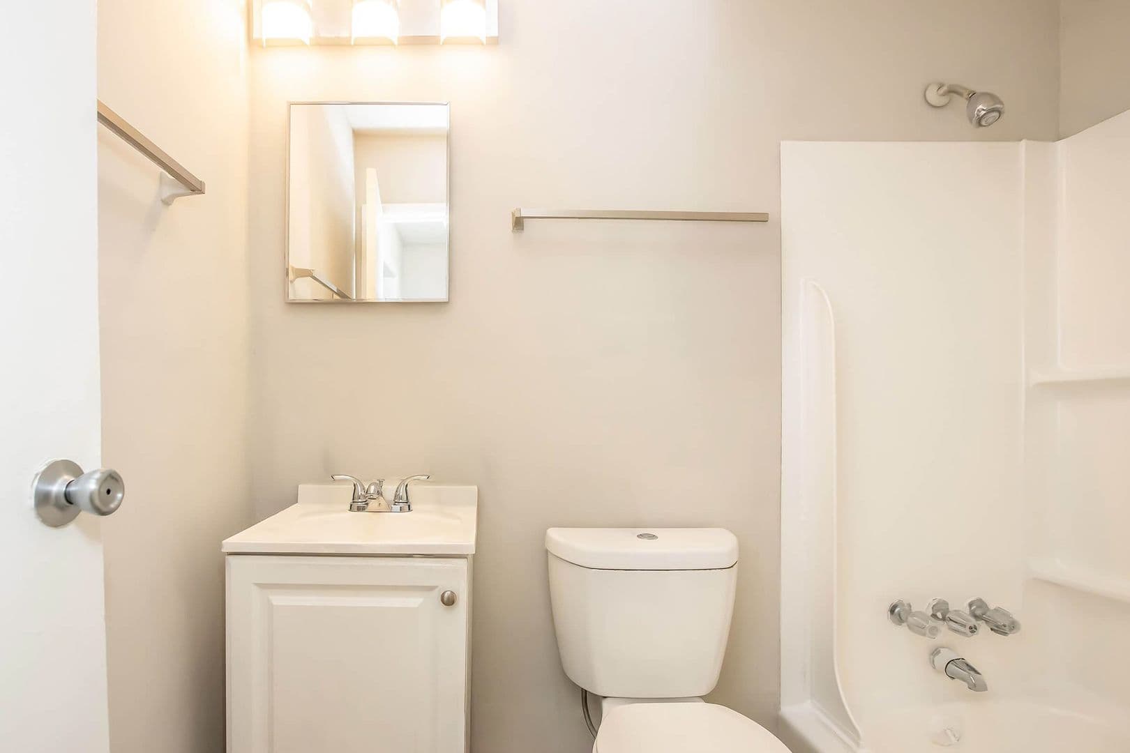 Forest Park Apartment: 1466 Rock Cut Road