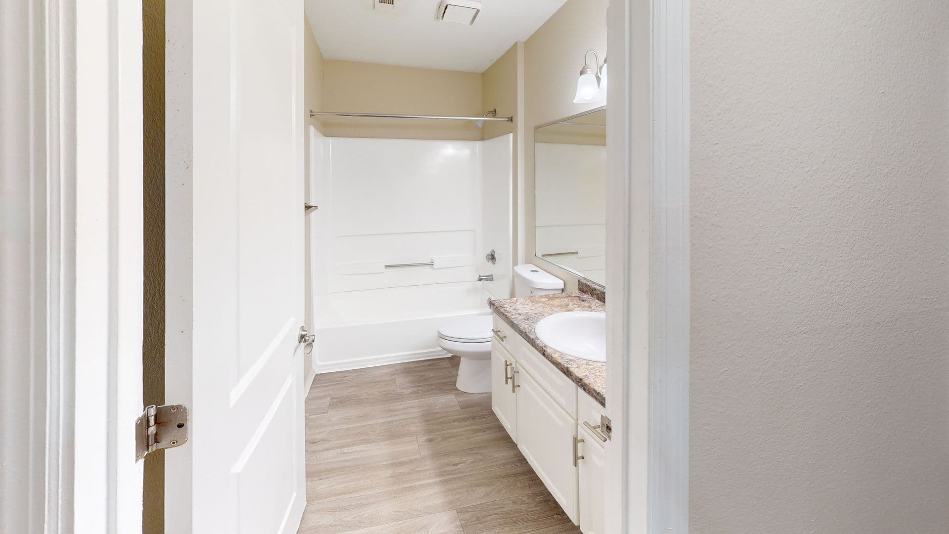 Stockbridge Apartment: 3386 Mount Zion Road