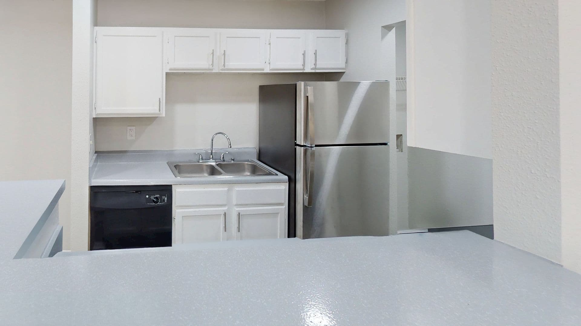 College Park Apartment: 746 Garden Walk Blvd