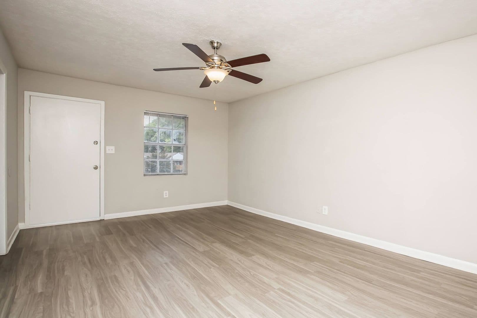Forest Park Apartment: 1466 Rock Cut Road