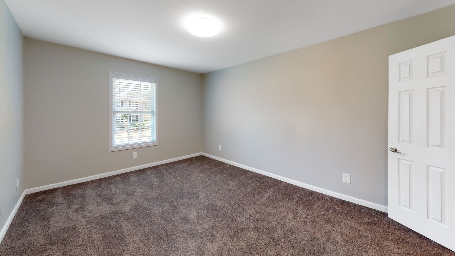 Atlanta Apartment: 2900 Landrum Drive