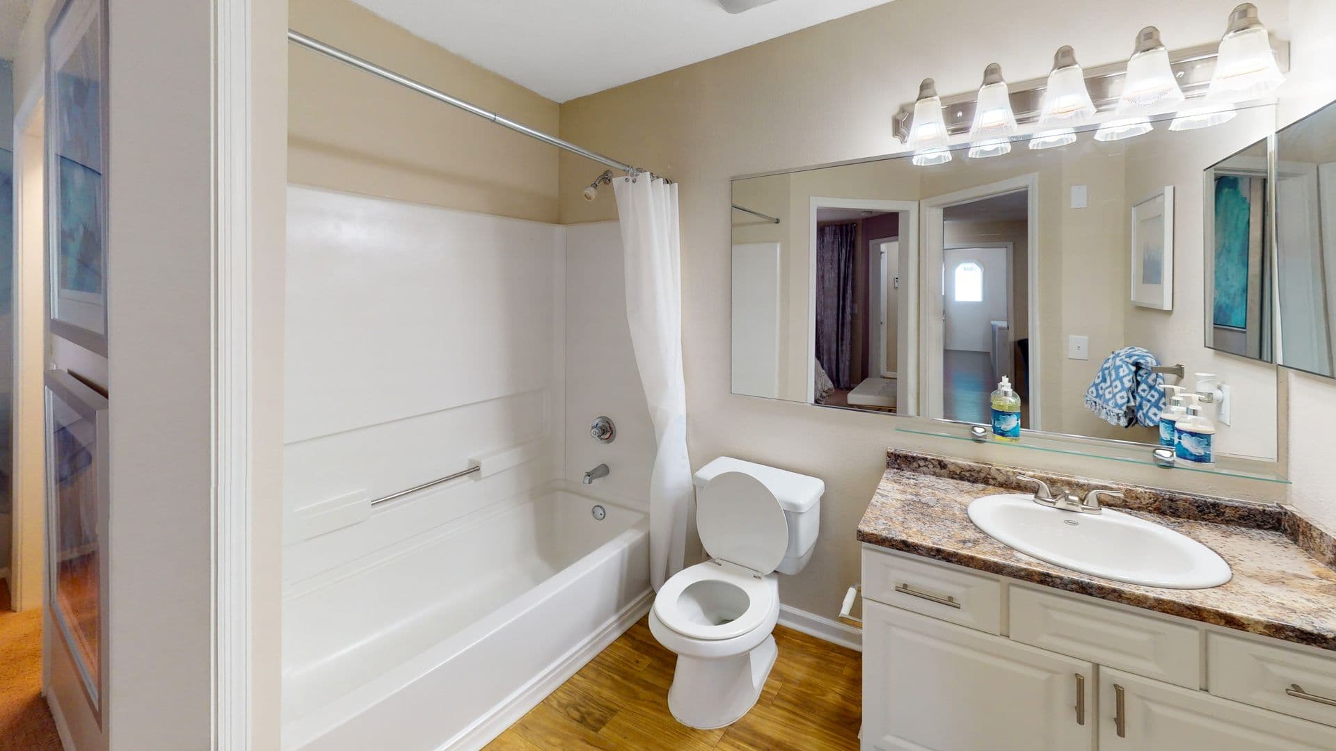 Stockbridge Apartment: 3386 Mount Zion Road