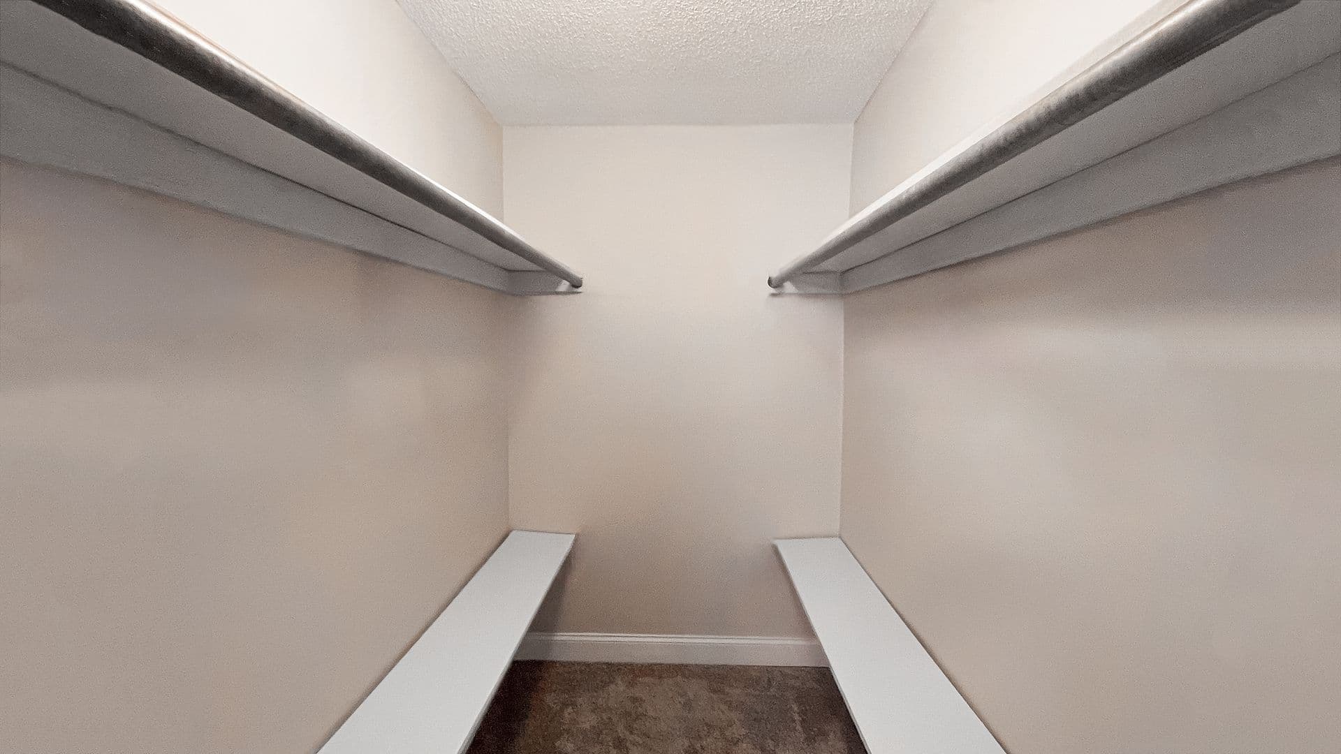 Atlanta Apartment: 2900 Landrum Drive