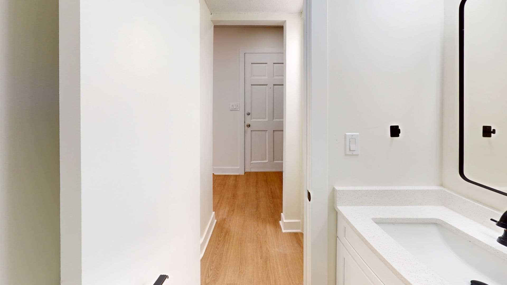 College Park Townhome: 2609 Charlestown Drive