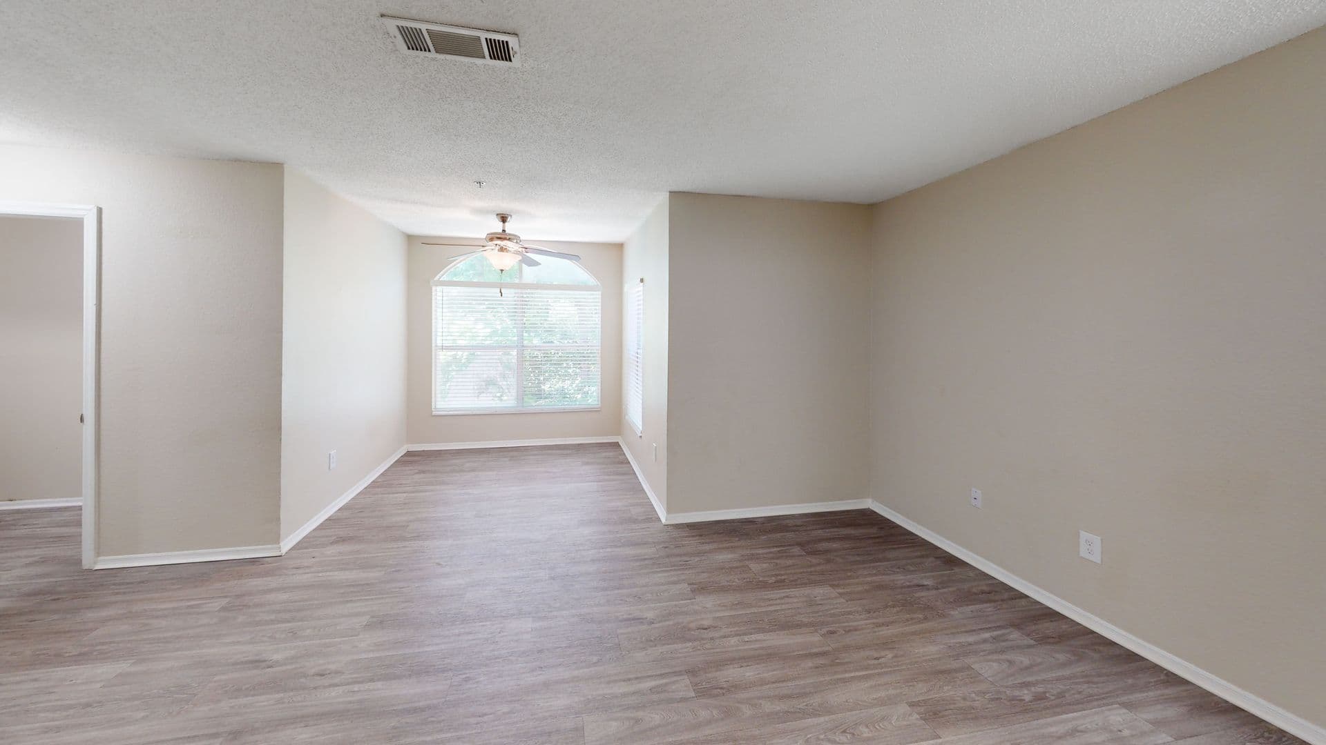Stockbridge Apartment: 3386 Mount Zion Road