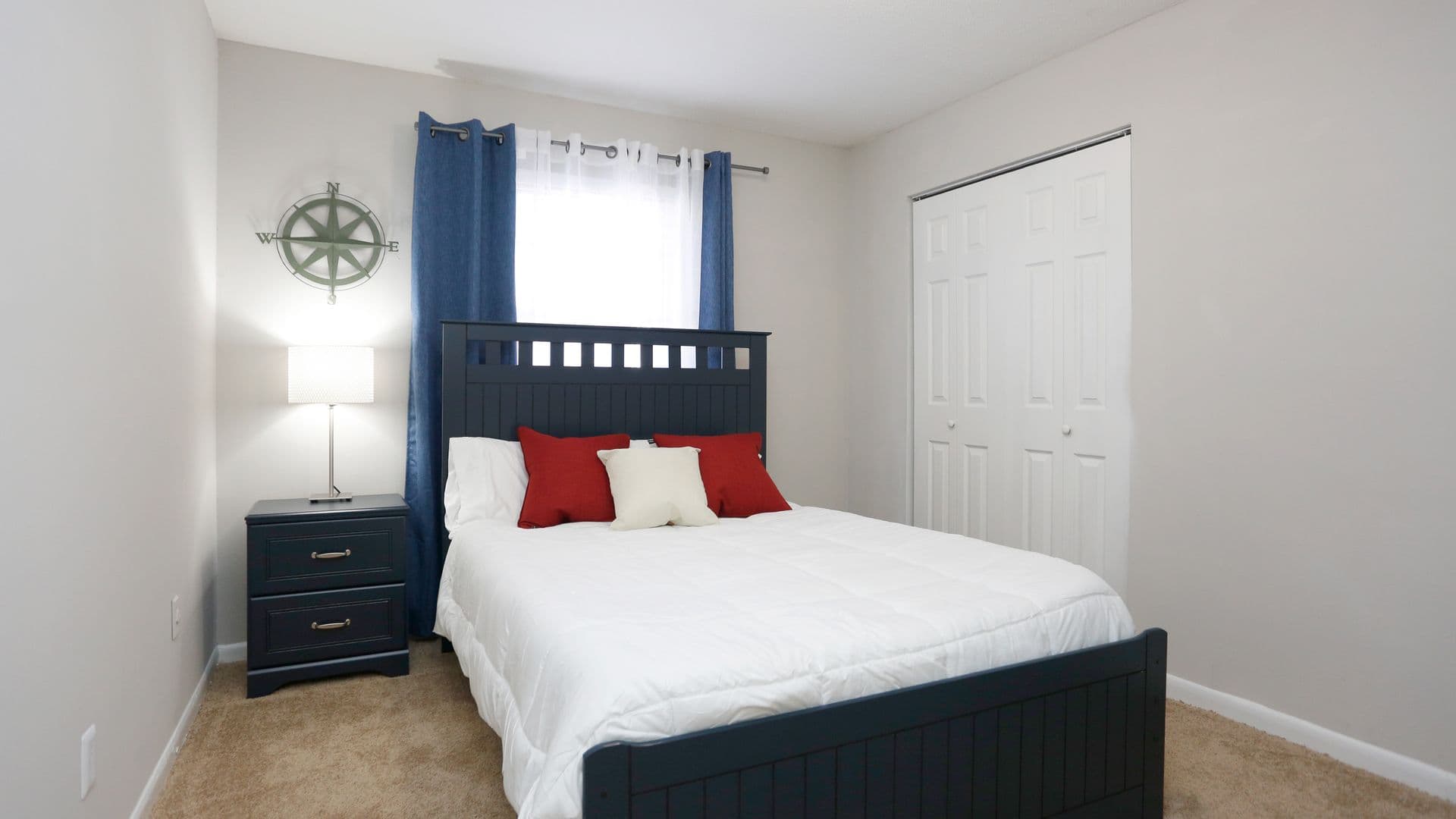 College Park Townhome: 2609 Charlestown Drive