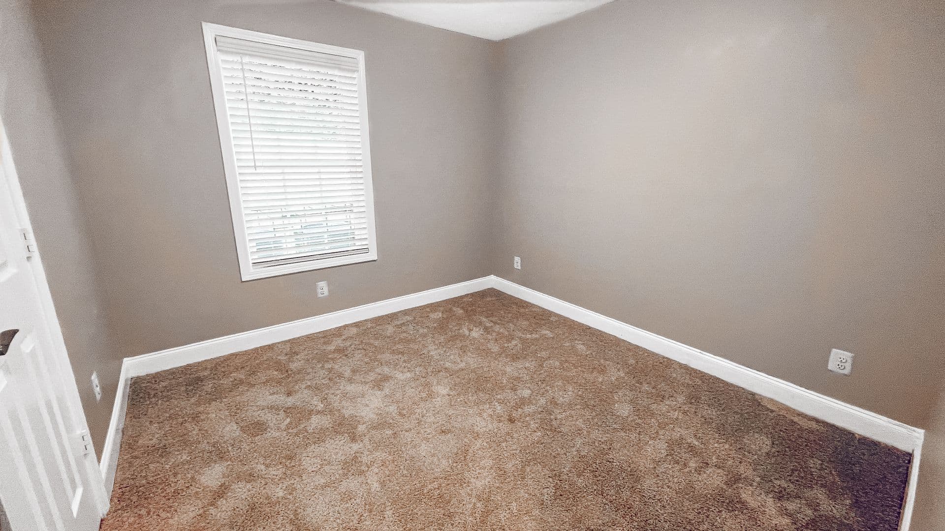 Atlanta Apartment: 2900 Landrum Drive