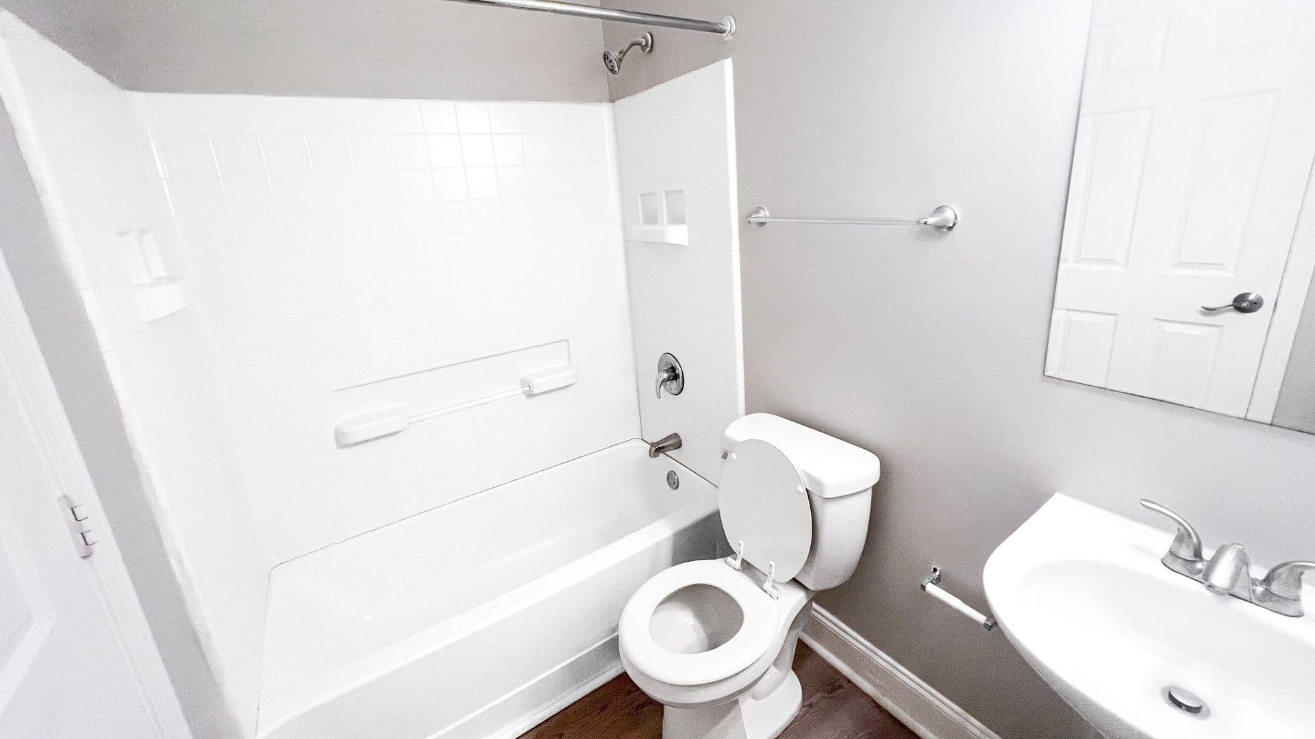 Atlanta Apartment: 2900 Landrum Drive