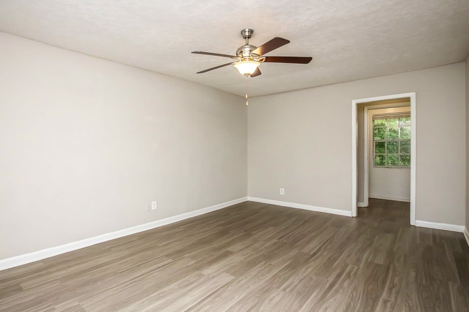 Forest Park Apartment: 1466 Rock Cut Road