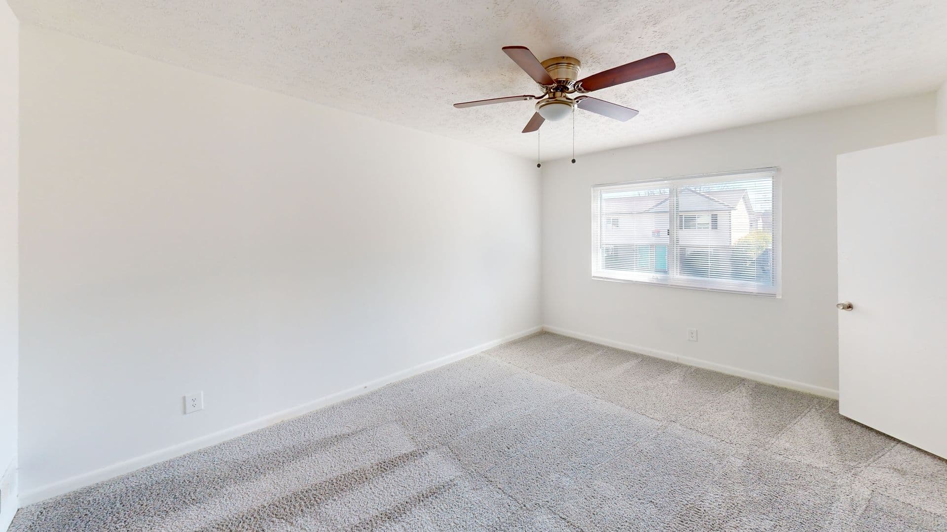 College Park Townhome: 2800 Camp Creek Pkwy