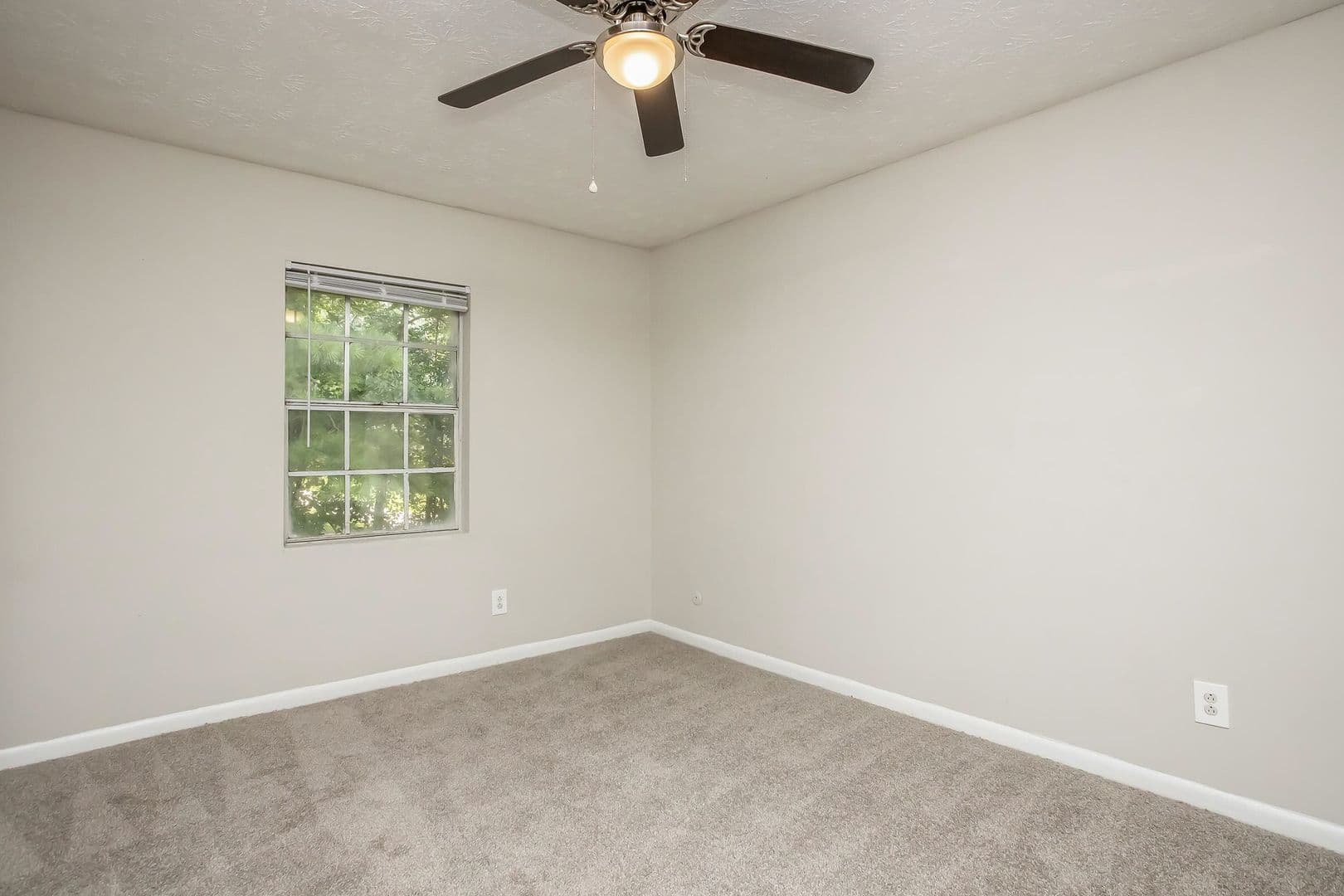 Forest Park Apartment: 1466 Rock Cut Road