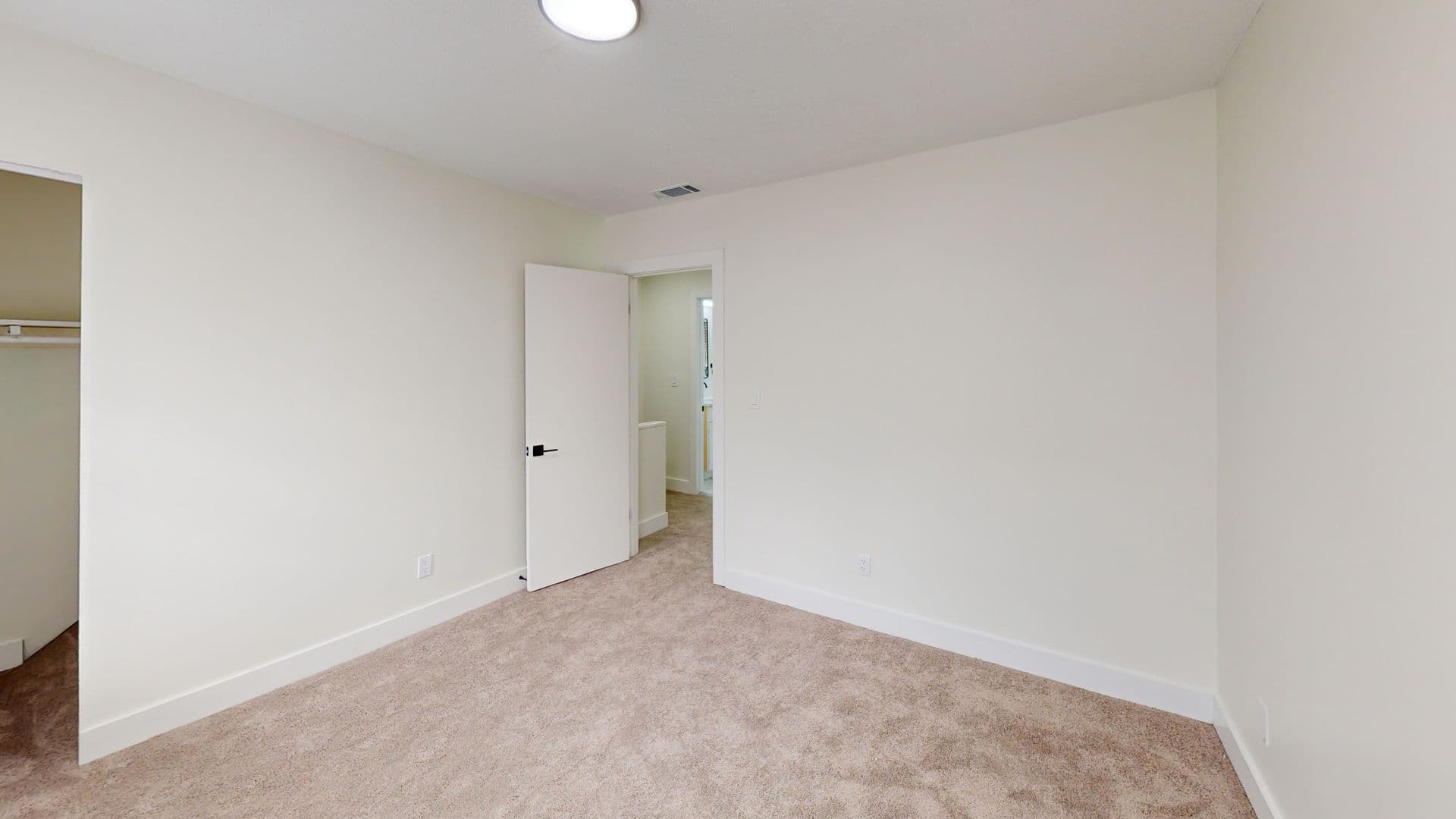 College Park Townhome: 2609 Charlestown Drive