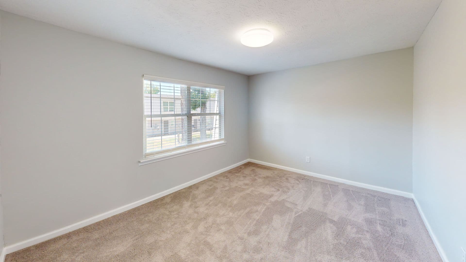 Atlanta Apartment: 5751 Riverdale Road