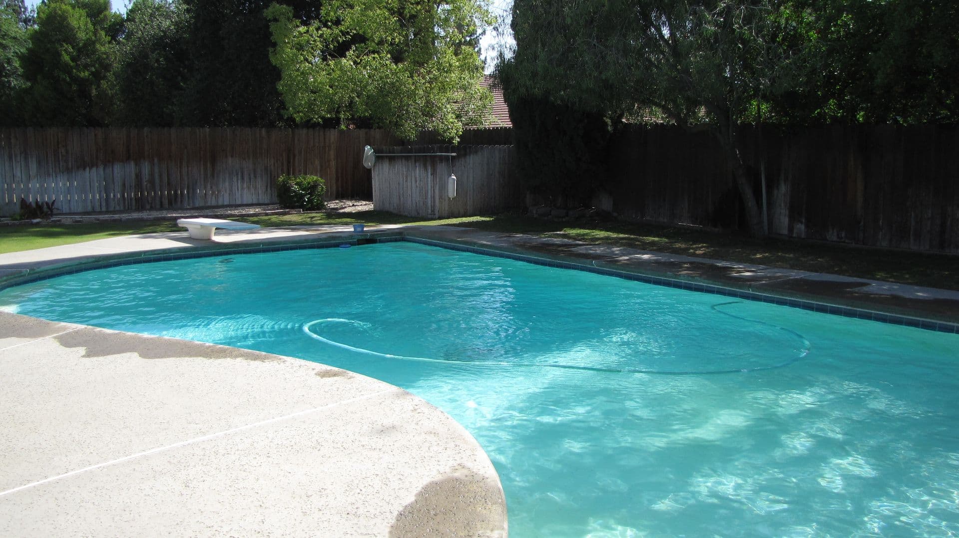 Bakersfield House: 804 Ferdinand Ct