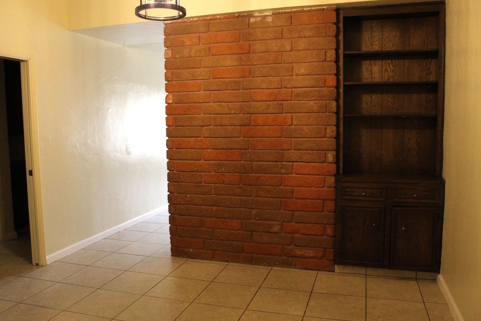 Bakersfield Apartment: 7608 Stockdale Hwy