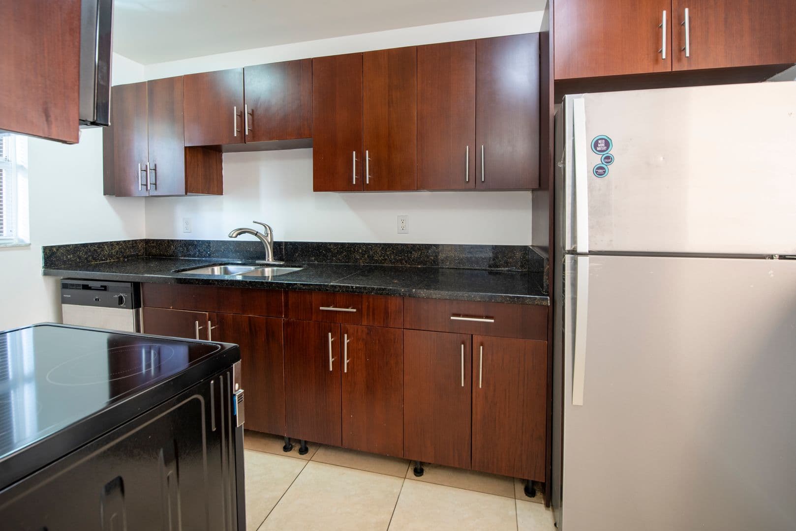 Dania Beach Apartment: 4147 Stirling Road