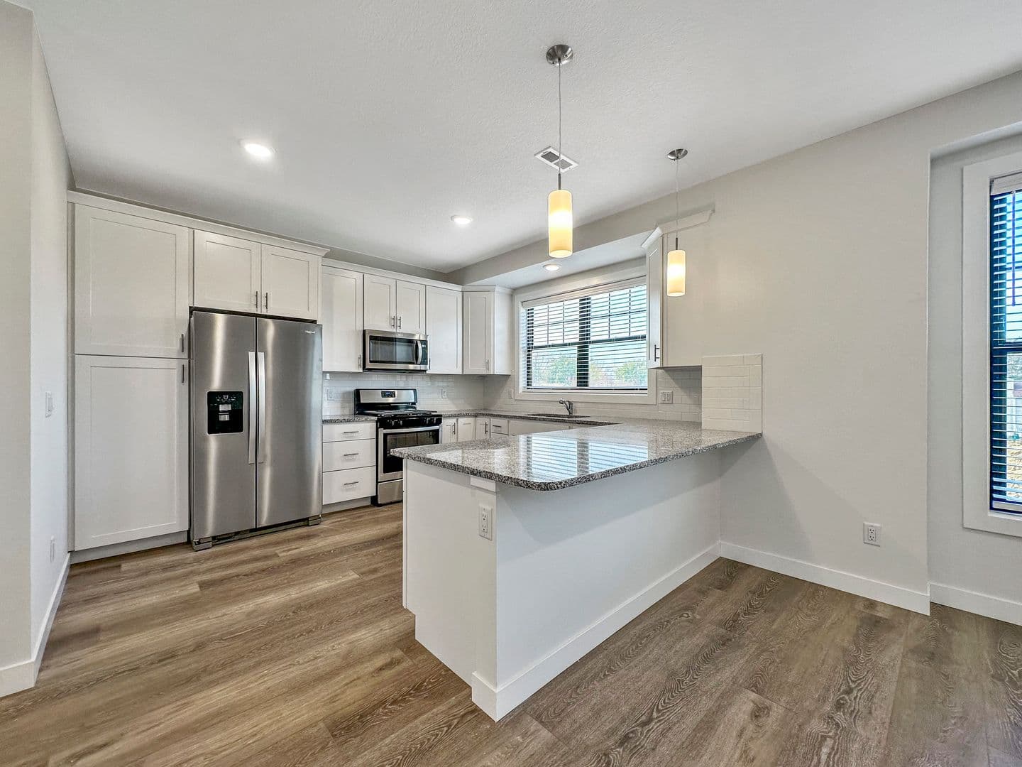 Davenport Apartment: Lakeview Pkwy - Ravenwood Ln