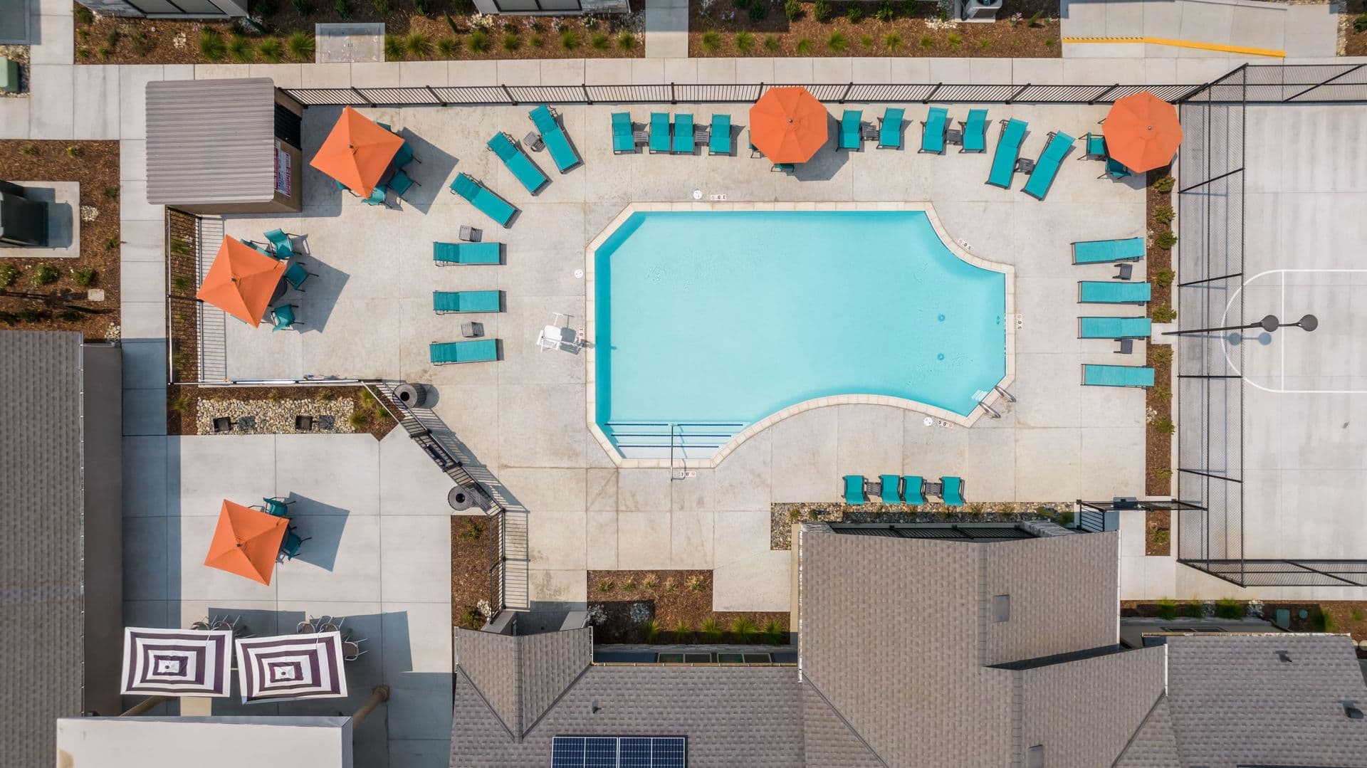 Clovis Apartment: 382 North McKelvy Avenue