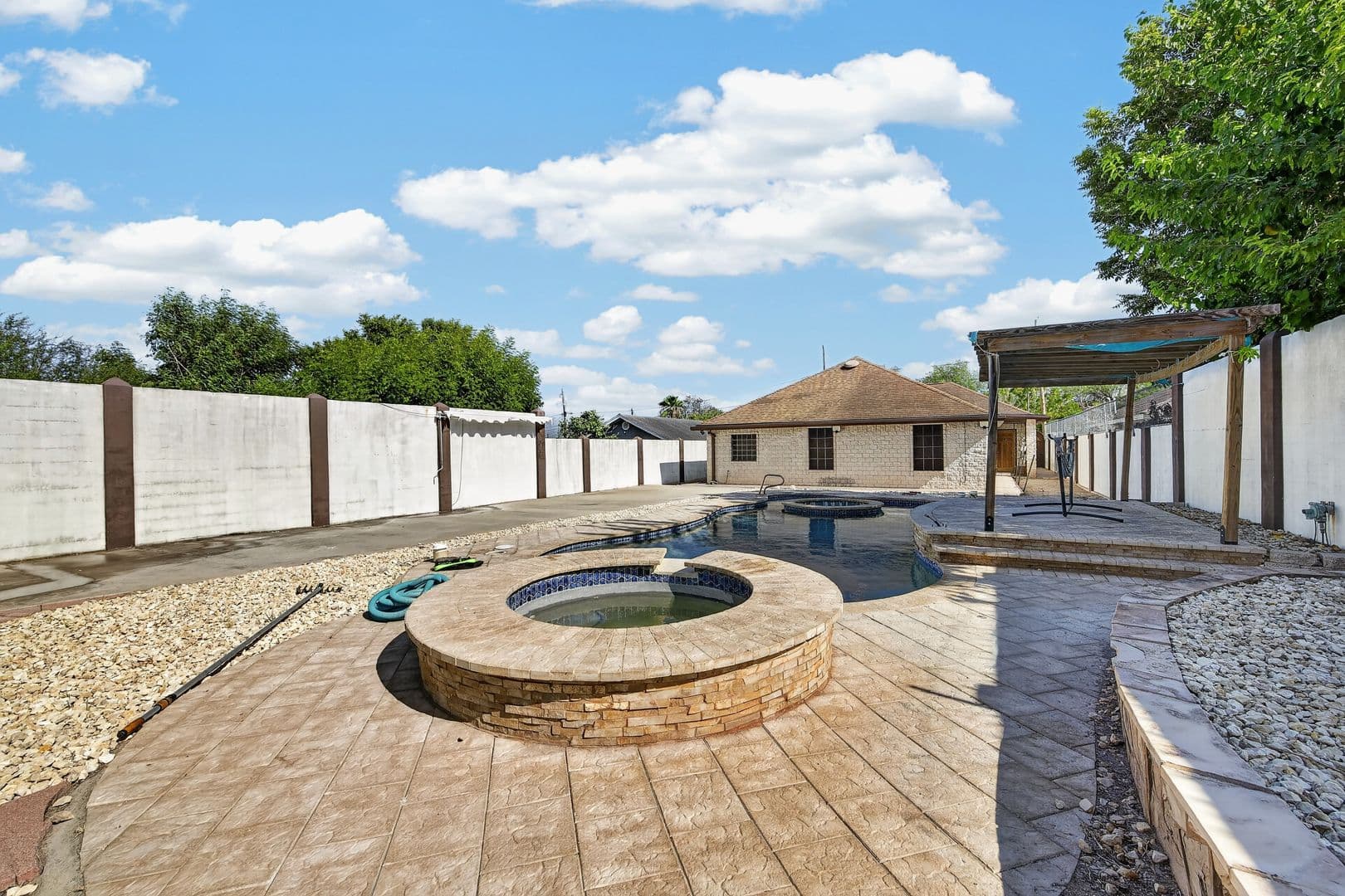 Rio Grande City Apartment: 388 Nicholas Lopez