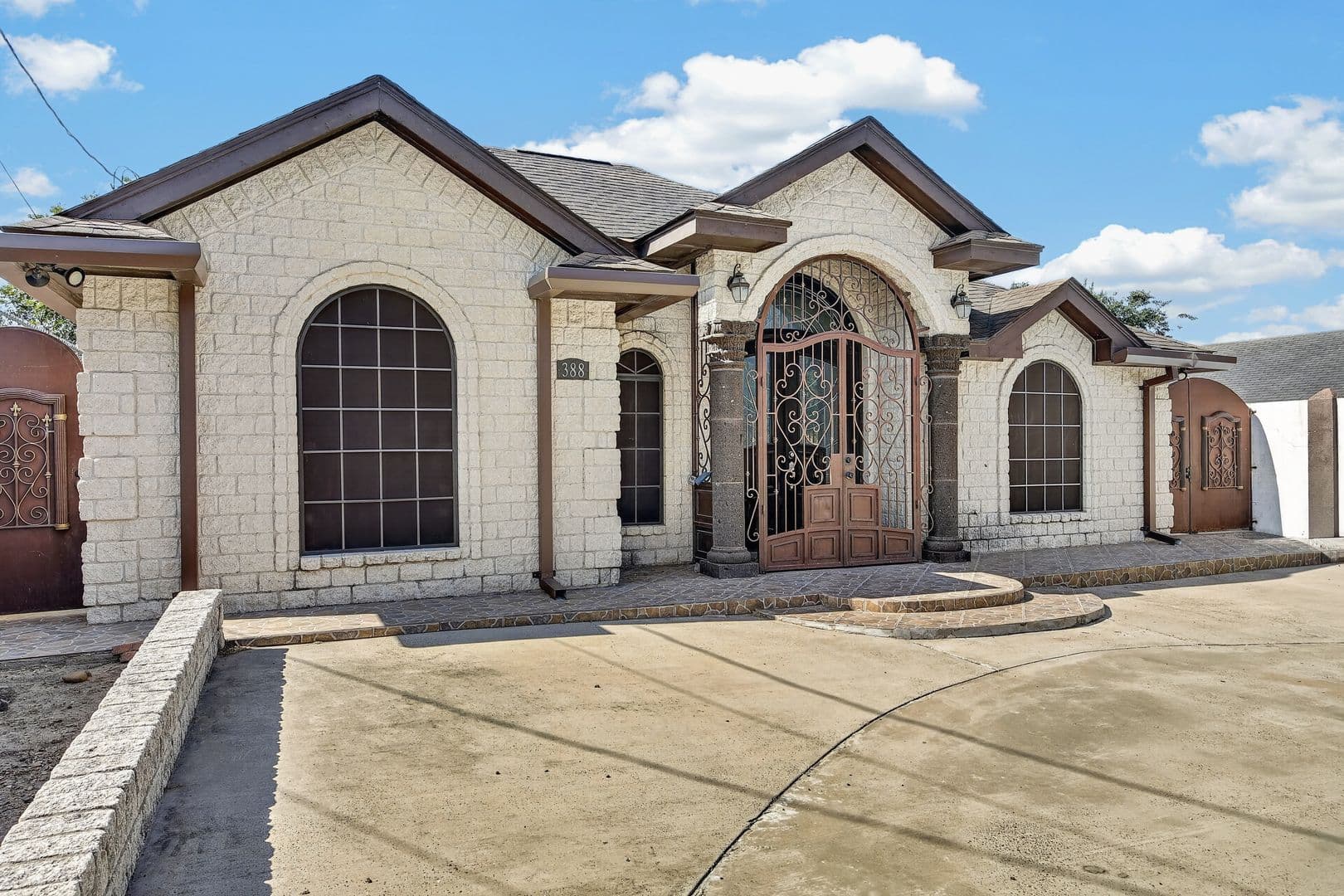 Rio Grande City Apartment: 388 Nicholas Lopez