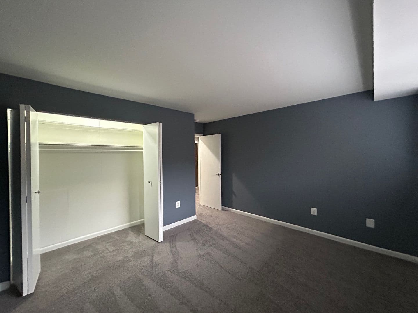Baltimore Apartment: 6001 Park Heights Ave