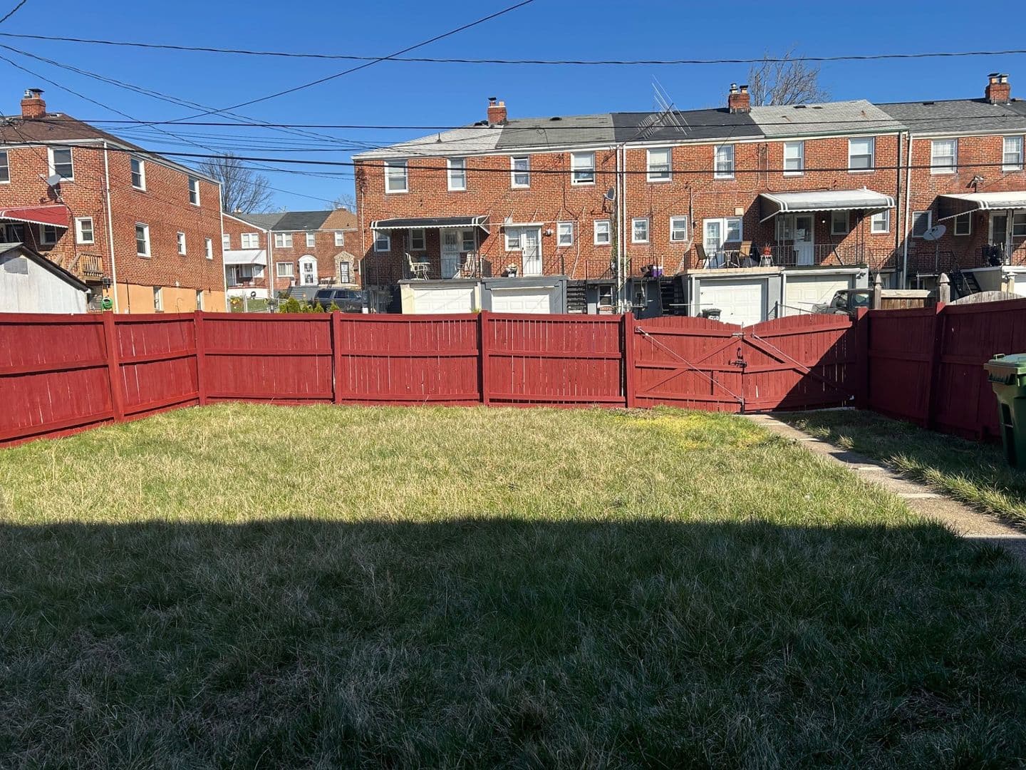 Baltimore House: 5006 Lindsay Rd