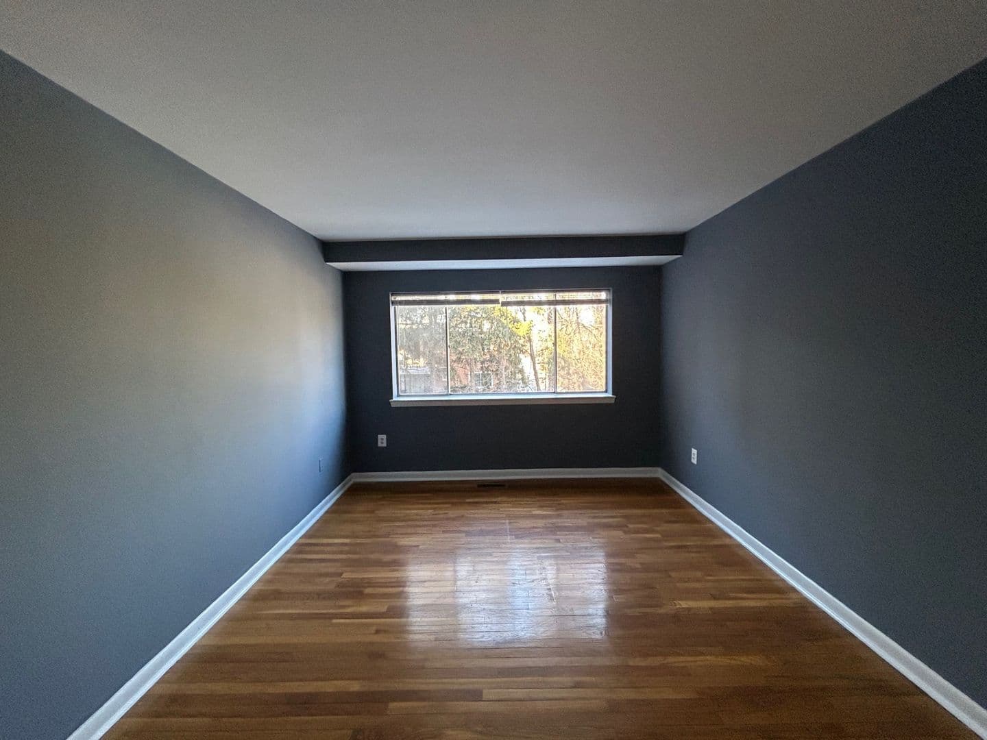 Baltimore Apartment: 6001 Park Heights Ave