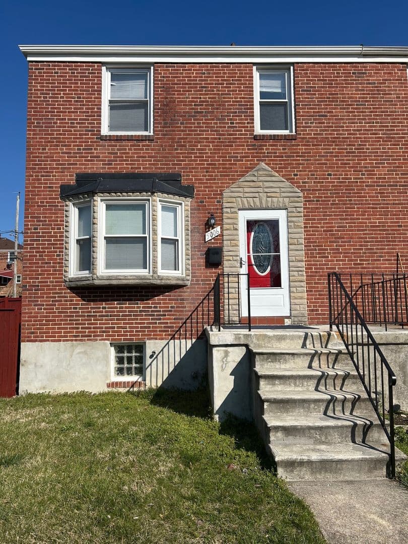Baltimore House: 5006 Lindsay Rd