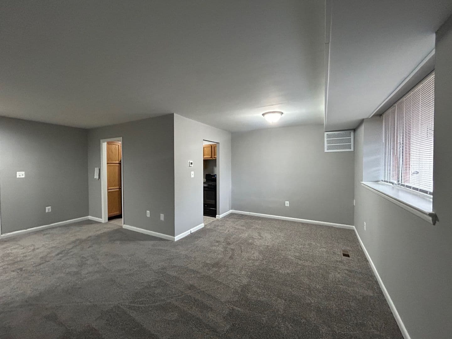 Baltimore Apartment: 6001 Park Heights Ave