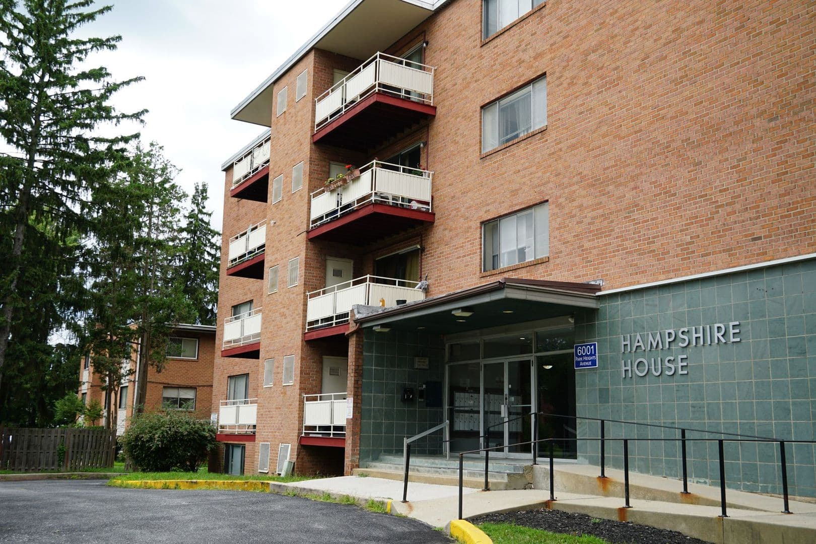 Baltimore Apartment: 6001 Park Heights Ave