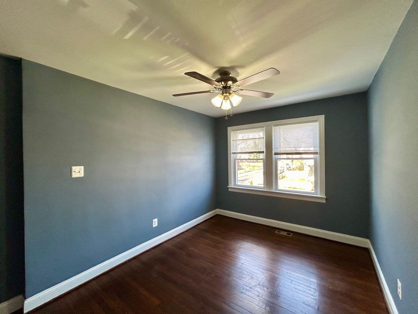 Baltimore House: 3813 Brooklyn Ave