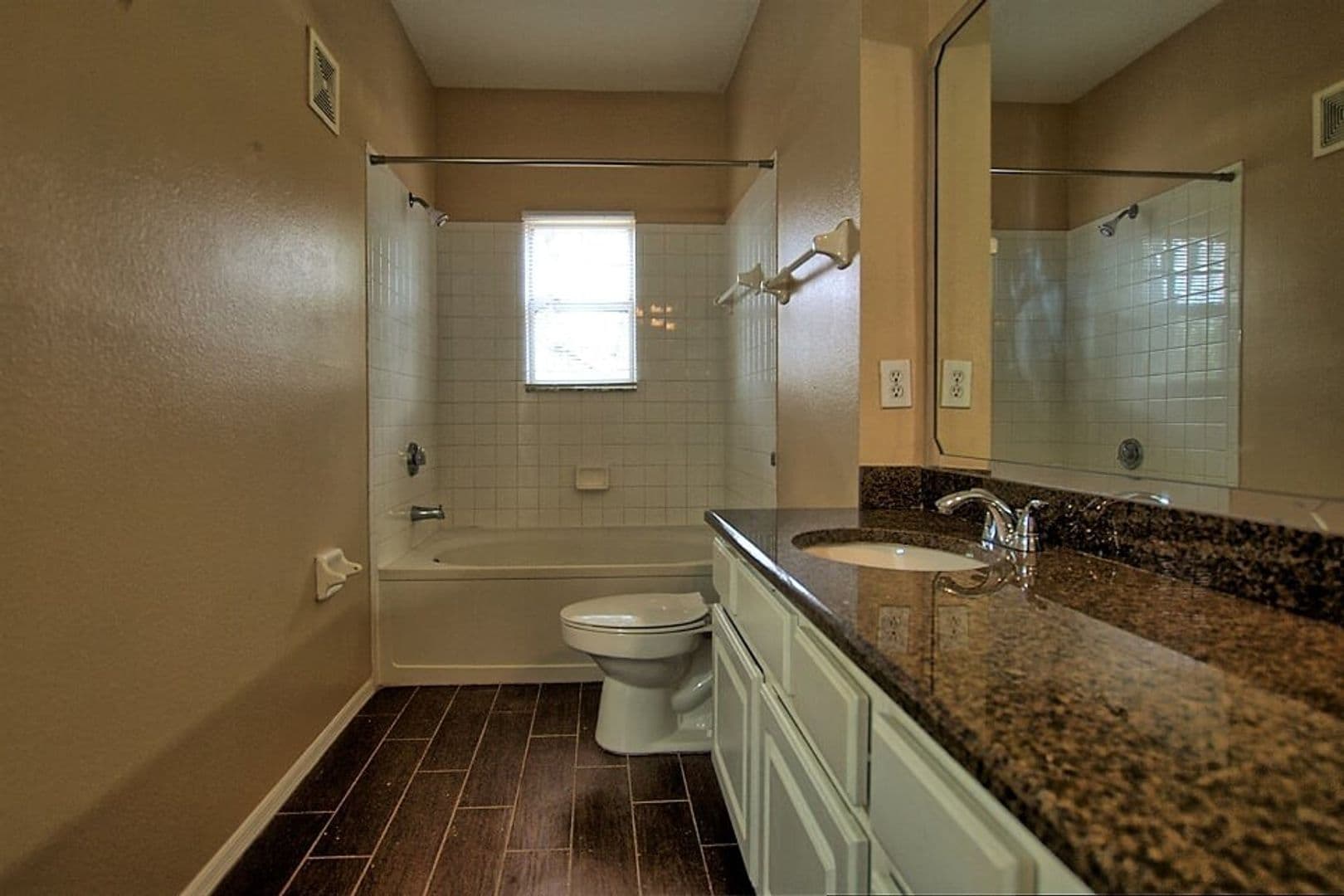 Longwood Condo: 413 Summit Ridge Place