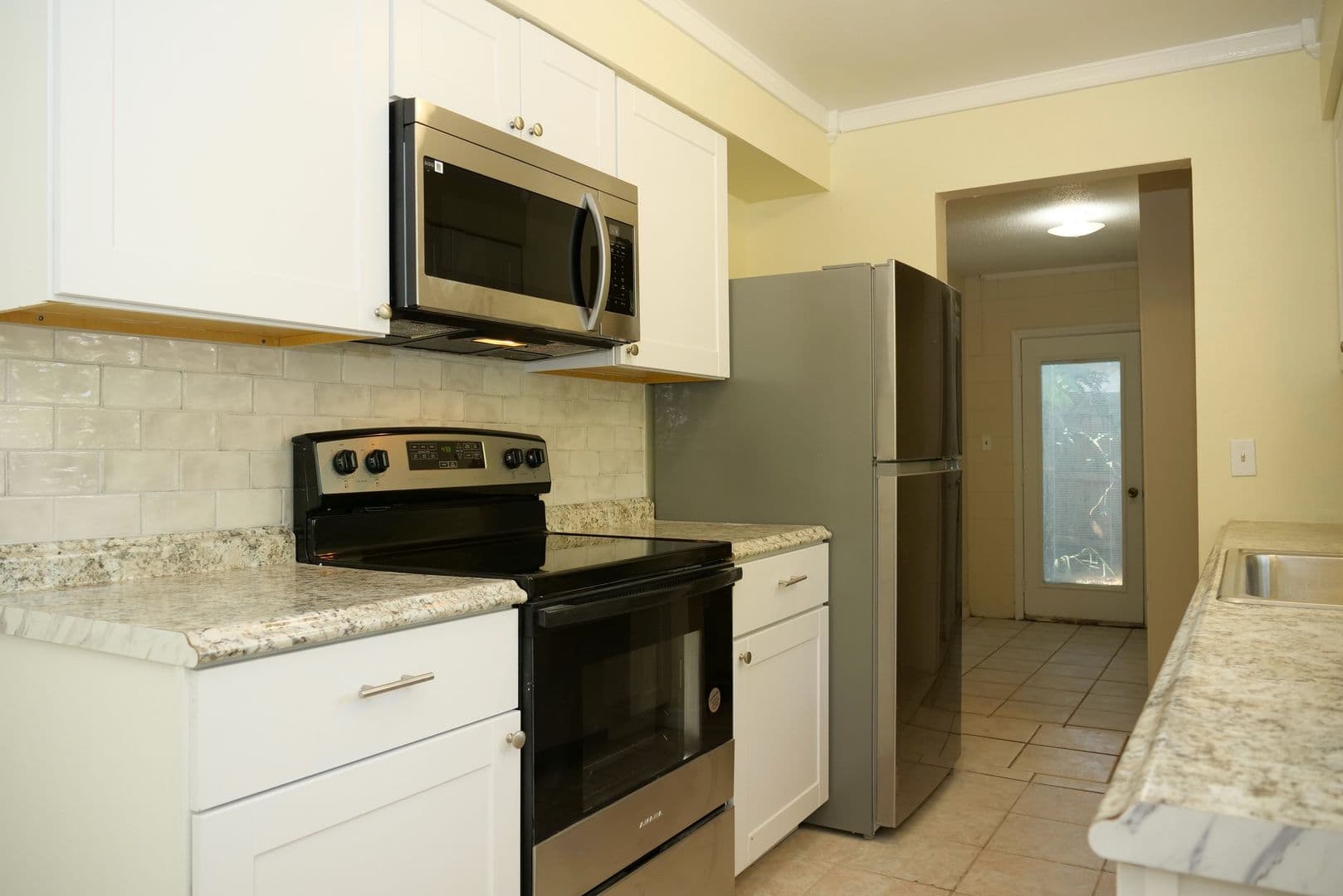 Orlando House: 521 Chiles Lane