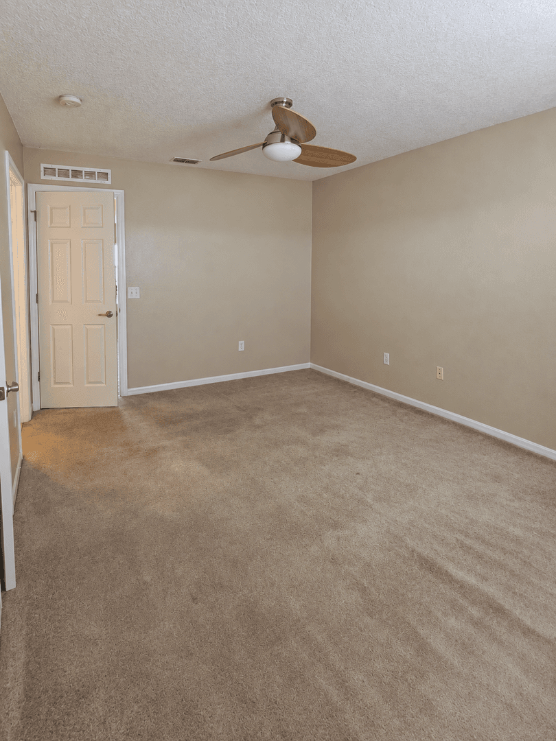 Sanford House: 410 Fairfield Drive