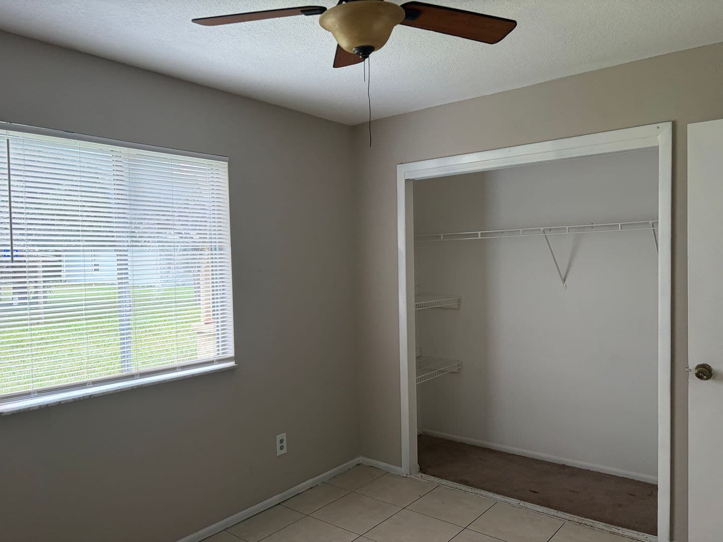 Kissimmee House: 2425 Oak Hollow