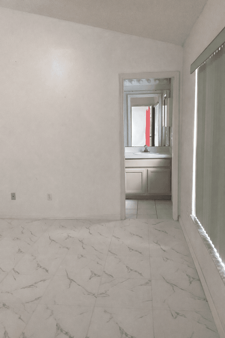 Kissimmee House: 4334 Creekside Blvd.