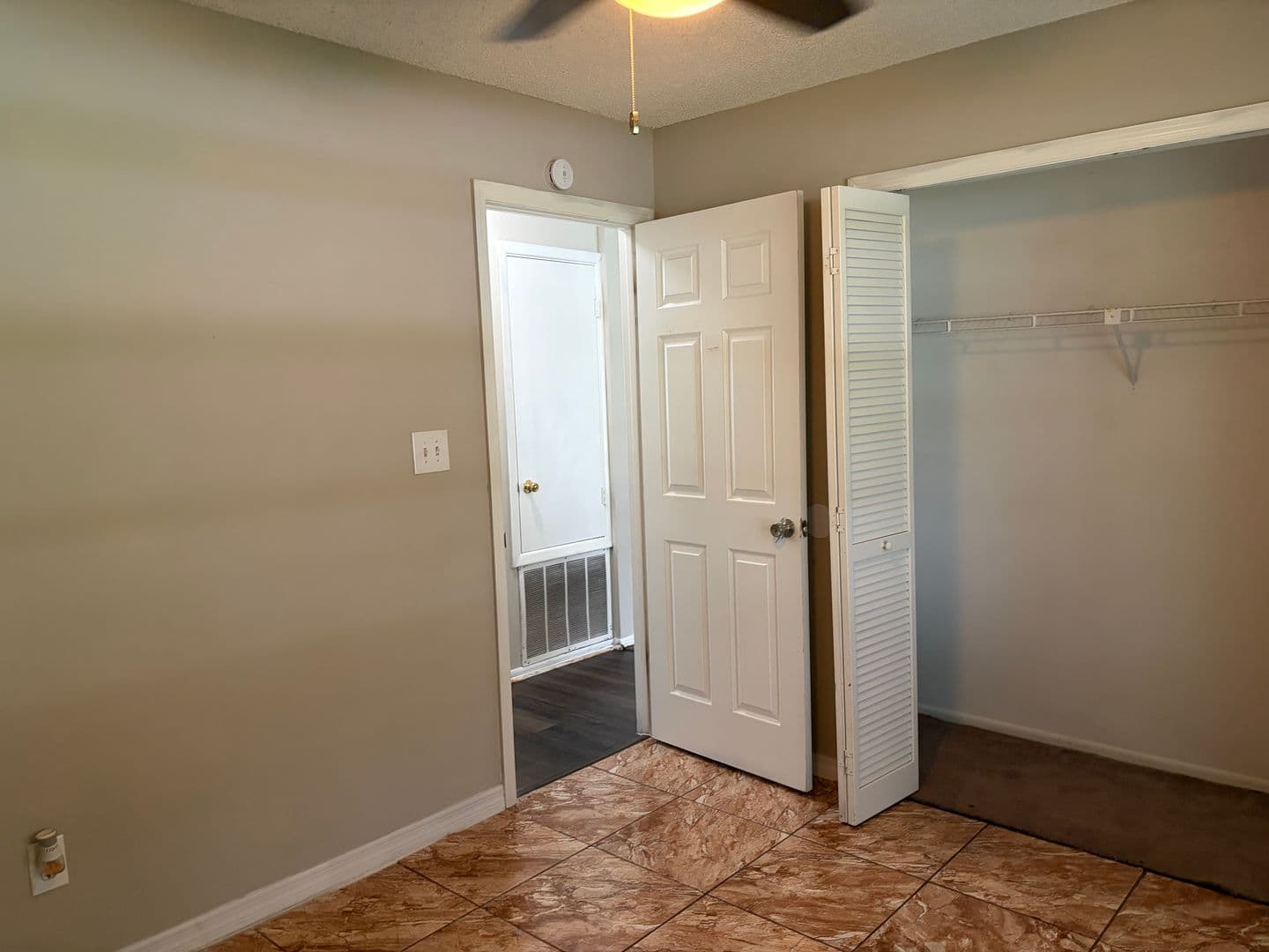 Kissimmee House: 2425 Oak Hollow