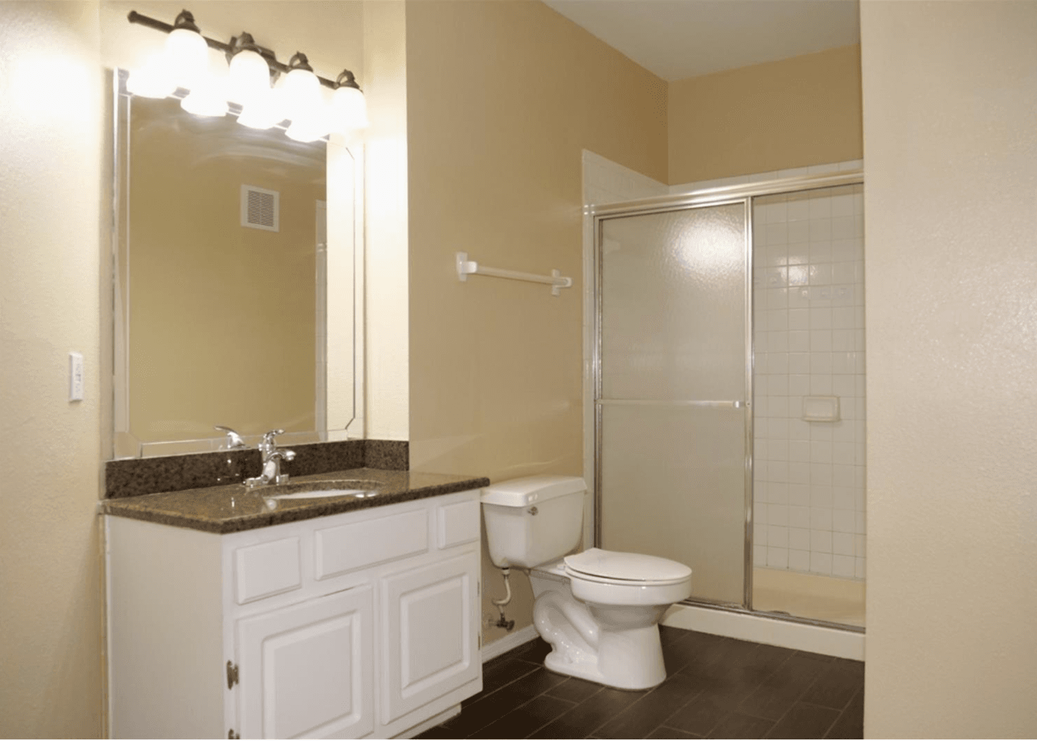 Longwood Condo: 413 Summit Ridge Place