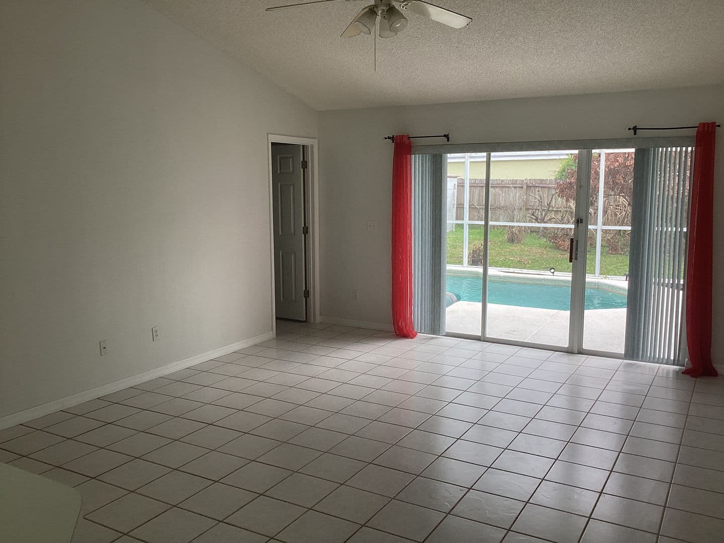 Kissimmee House: 4334 Creekside Blvd.