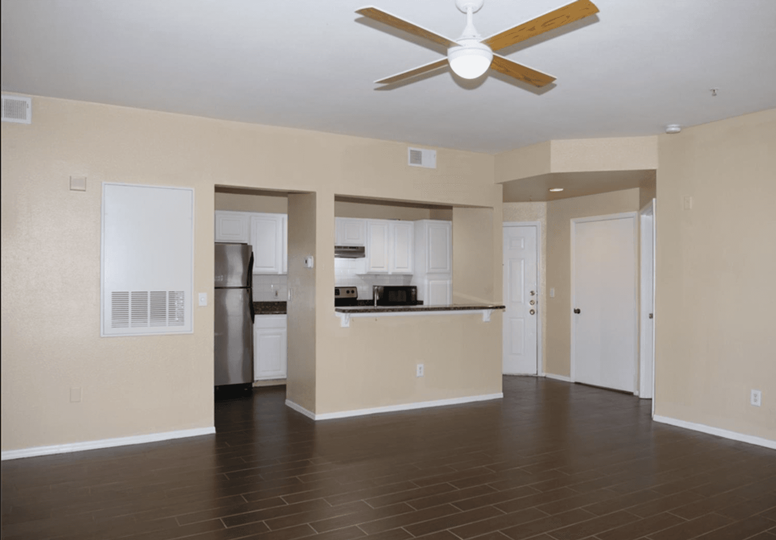 Longwood Condo: 413 Summit Ridge Place
