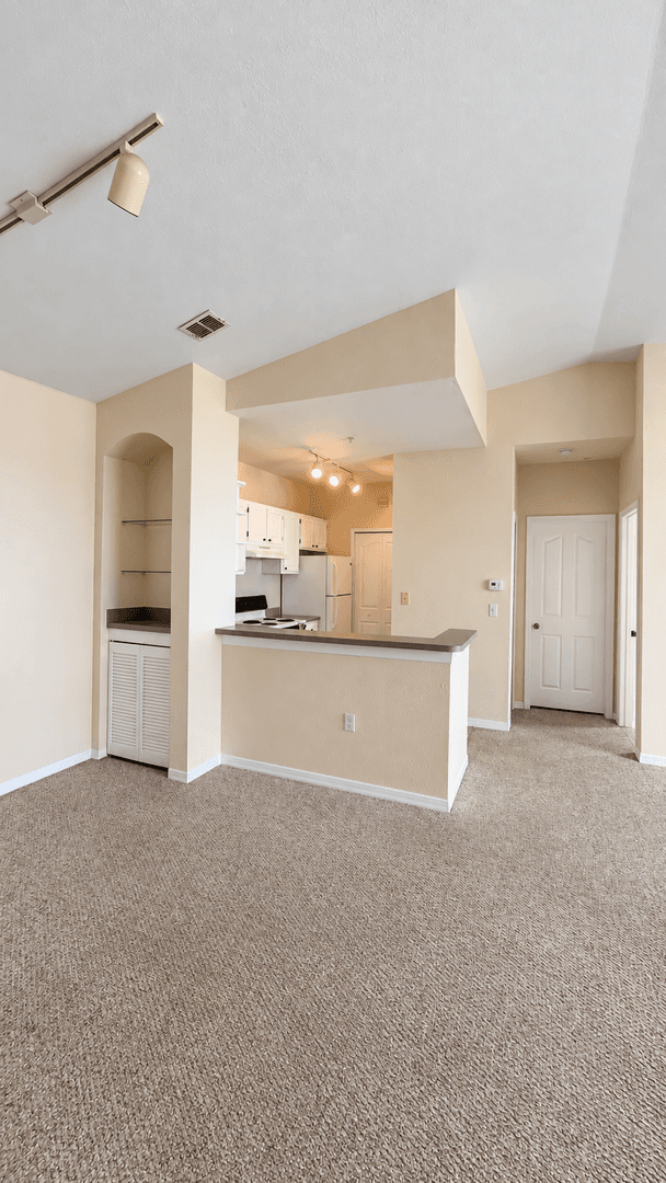 Maitland Condo: 1440 Lake Shadow Circle