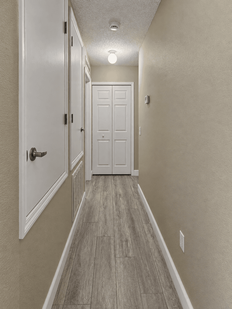 Sanford House: 410 Fairfield Drive