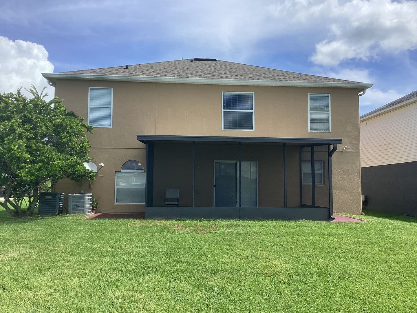 Sanford House: 410 Fairfield Drive
