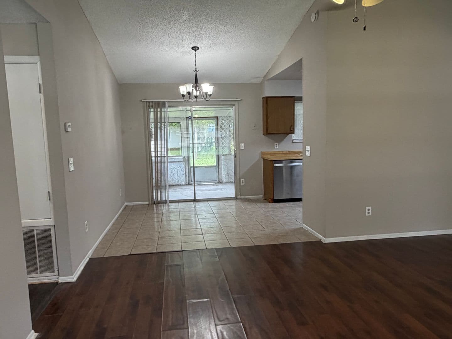 Kissimmee House: 2425 Oak Hollow