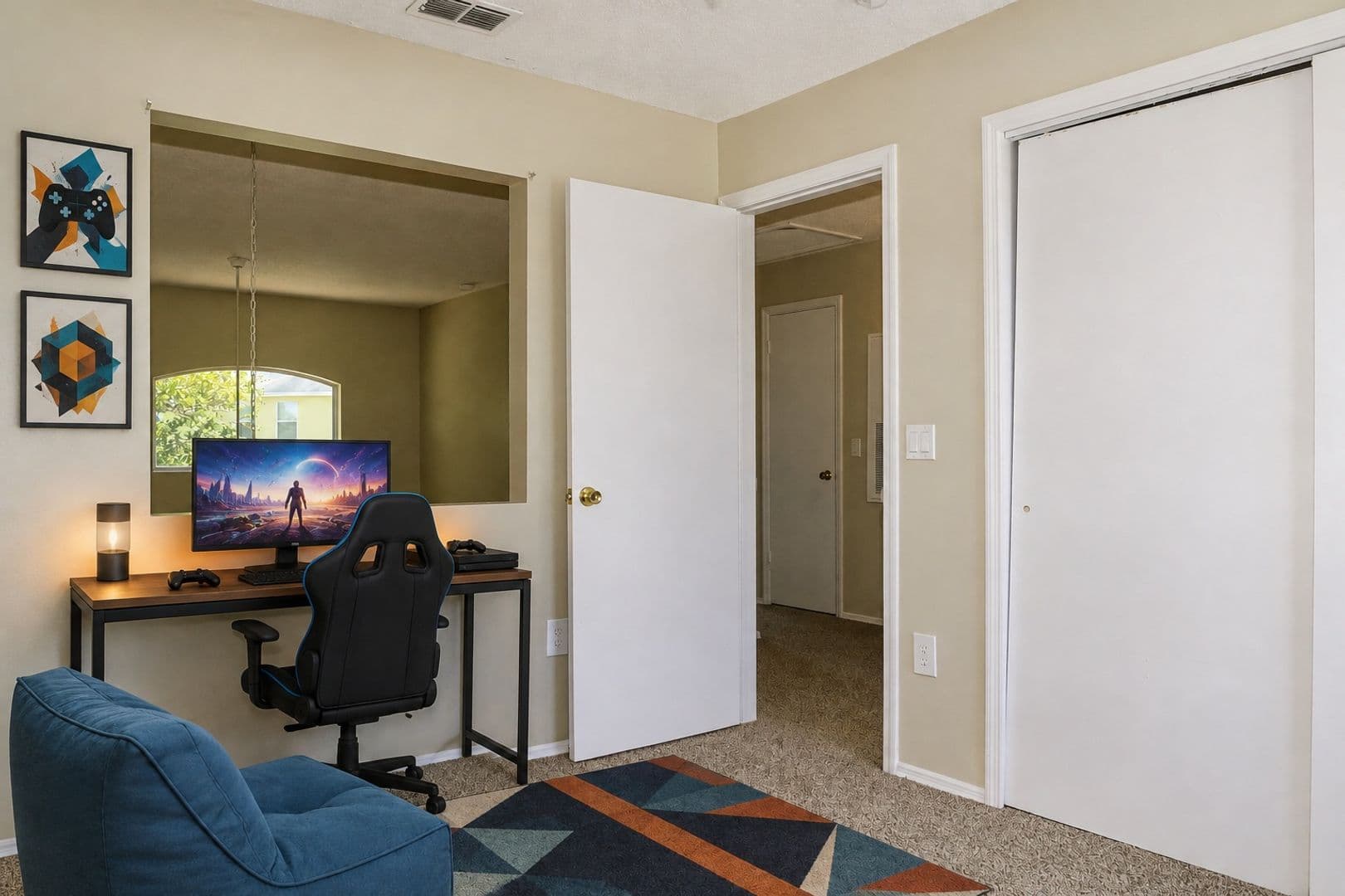 Orlando House: 860 Monopoly Court