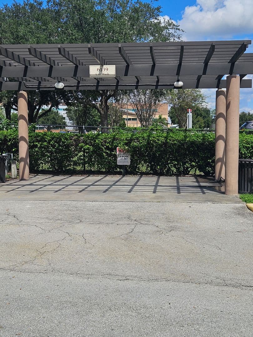 Orlando Condo: 6149 Metrowest Blvd. #302