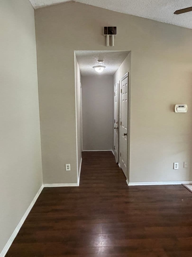 Kissimmee House: 2425 Oak Hollow