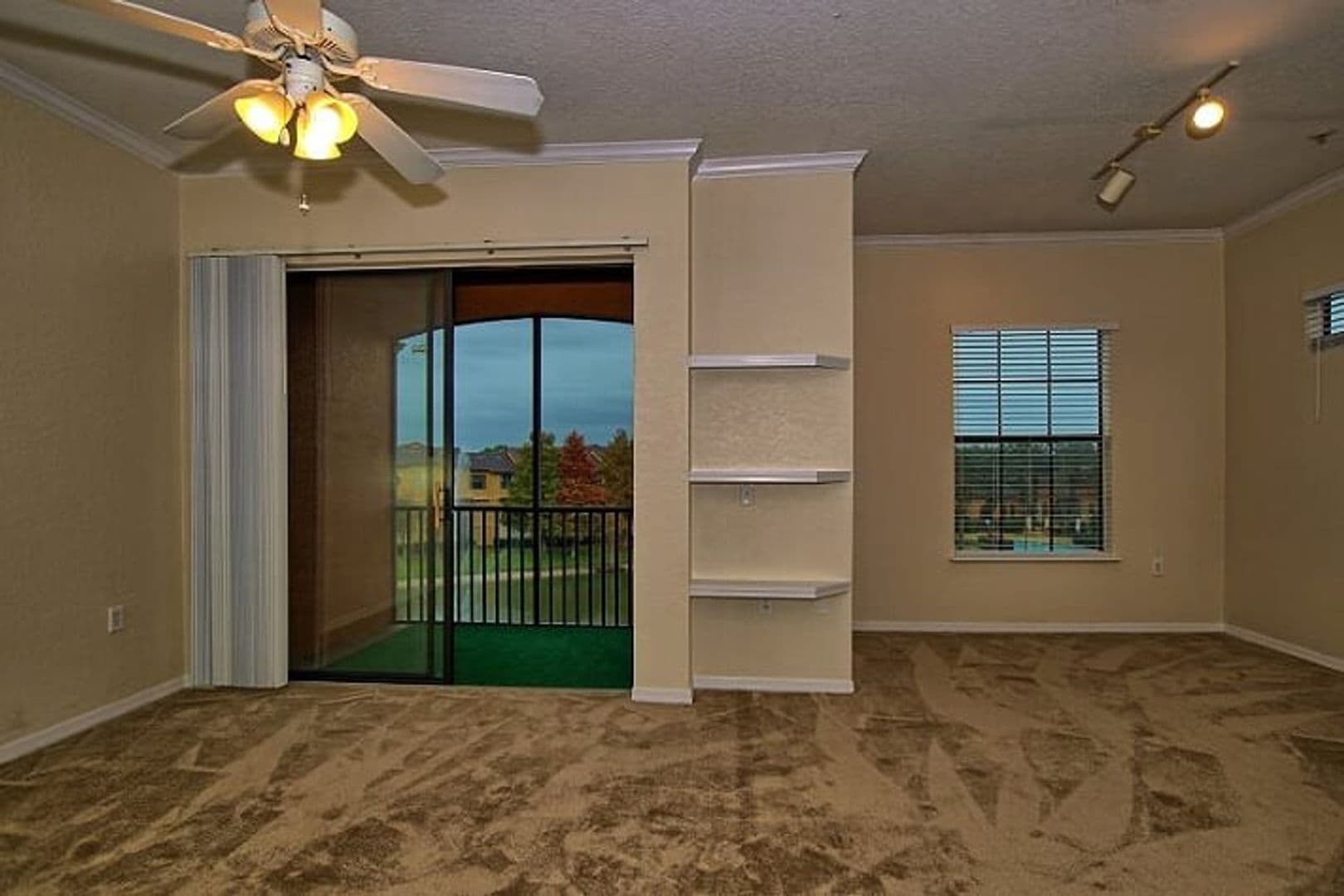 Orlando Condo: 6149 Metrowest Blvd.