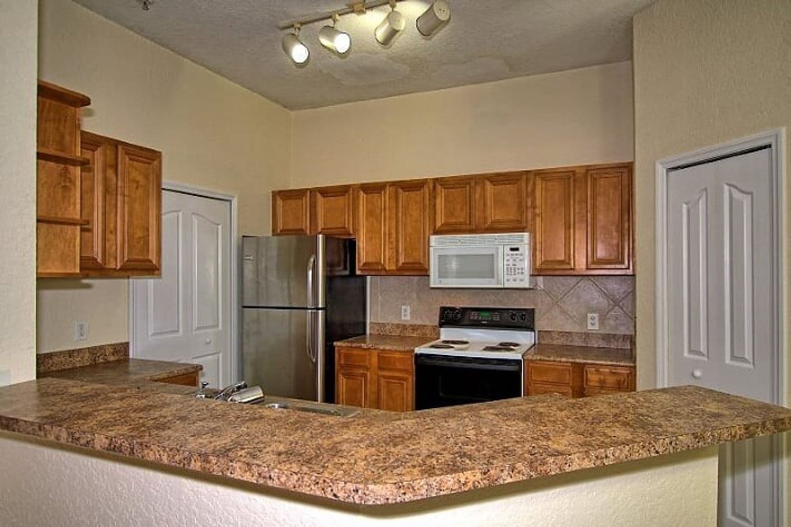 Orlando Condo: 6149 Metrowest Blvd.