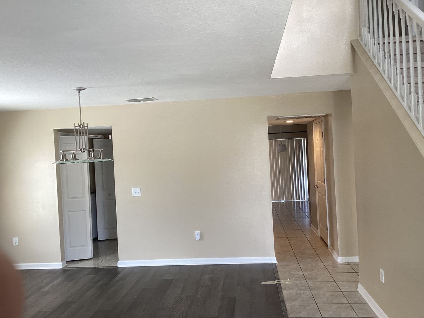 Sanford House: 410 Fairfield Drive